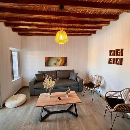 Dall'egeo παραδοσιακό κυκλαδίτικο σπίτι Holiday home Vari (Syros)