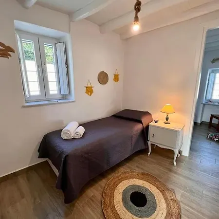 Dall'egeo παραδοσιακό κυκλαδίτικο σπίτι *