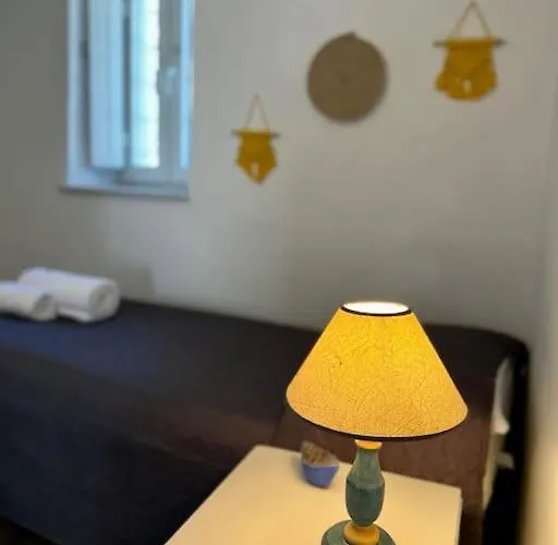 Dall'egeo παραδοσιακό κυκλαδίτικο σπίτι * Vári